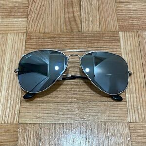 Ray-Ban Silver Aviator Sunglasses